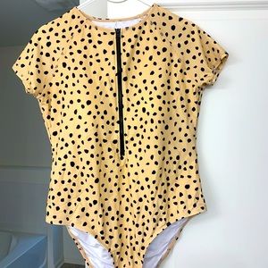 Brand new one piece swim suit with zipper from Cupshe with tags.